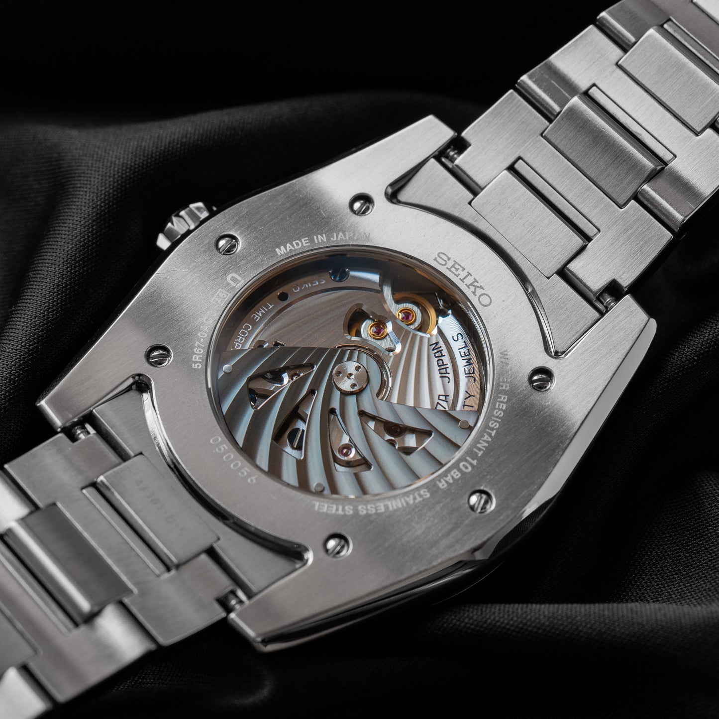 Seiko Spring Drive Moonphase SAEA011 /  5R67-0AC0