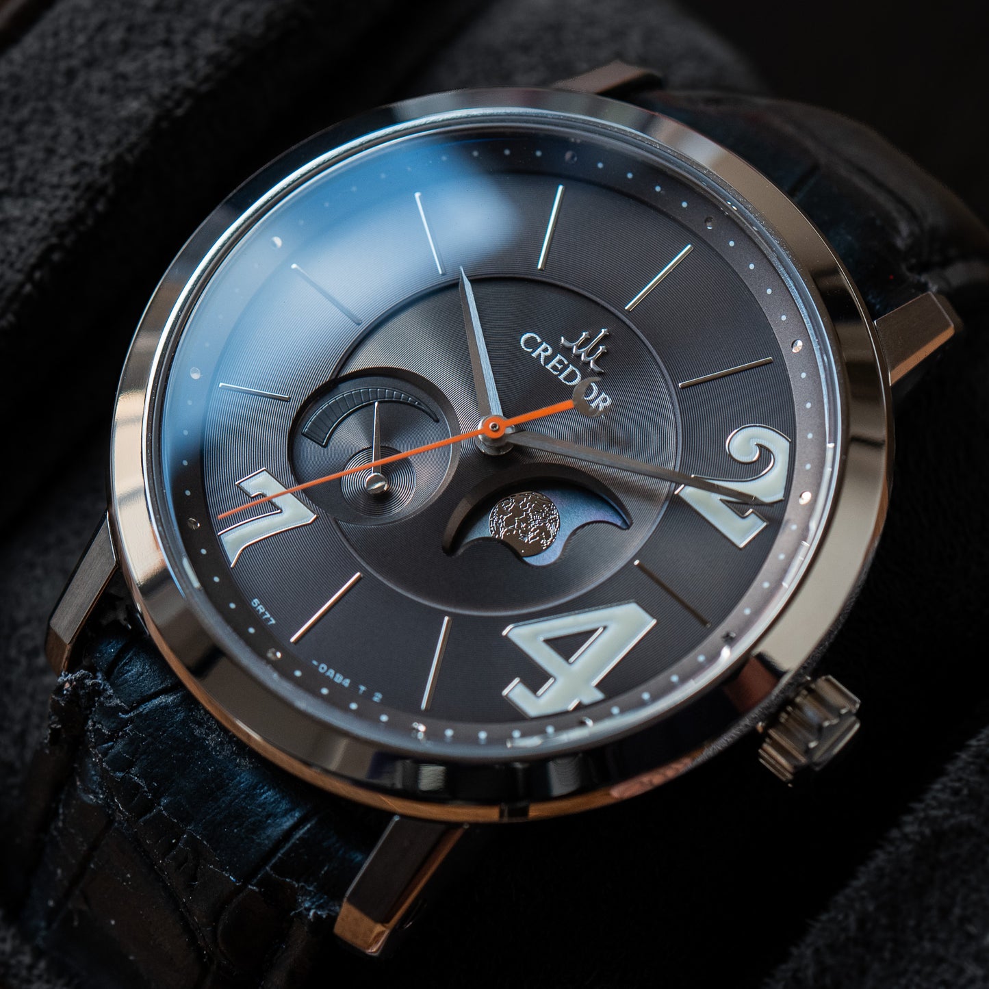 Credor “Daimaru” GCLL993 Titanium Moonphase