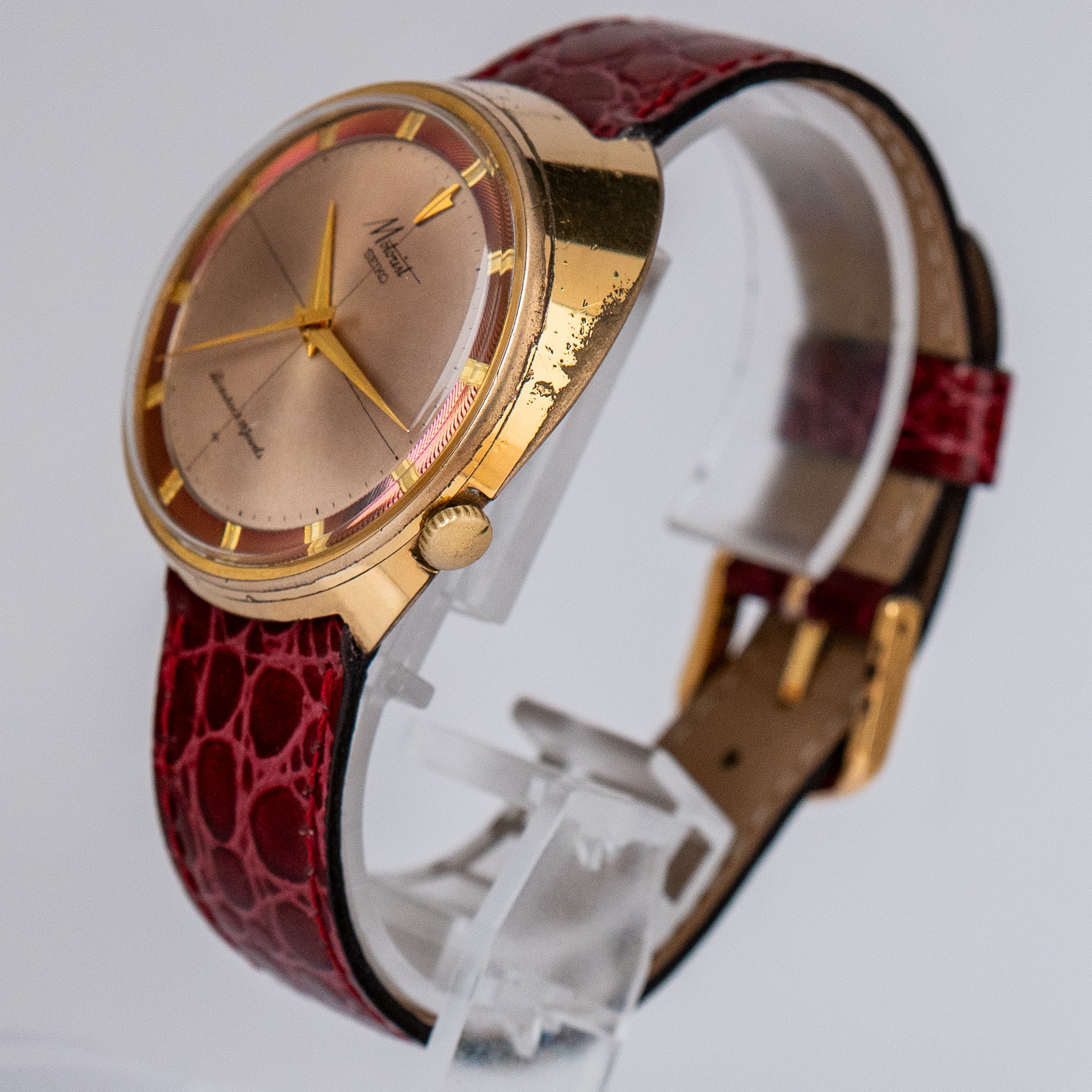 Seiko Red “Motorist” J14108E – Provenance Watches