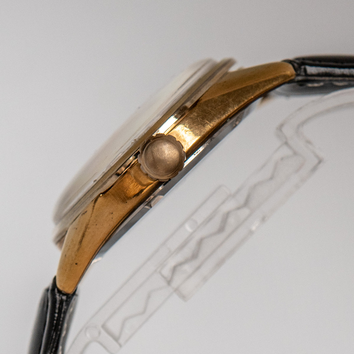 Seiko Marvel “Gold Linen” 5740-8000