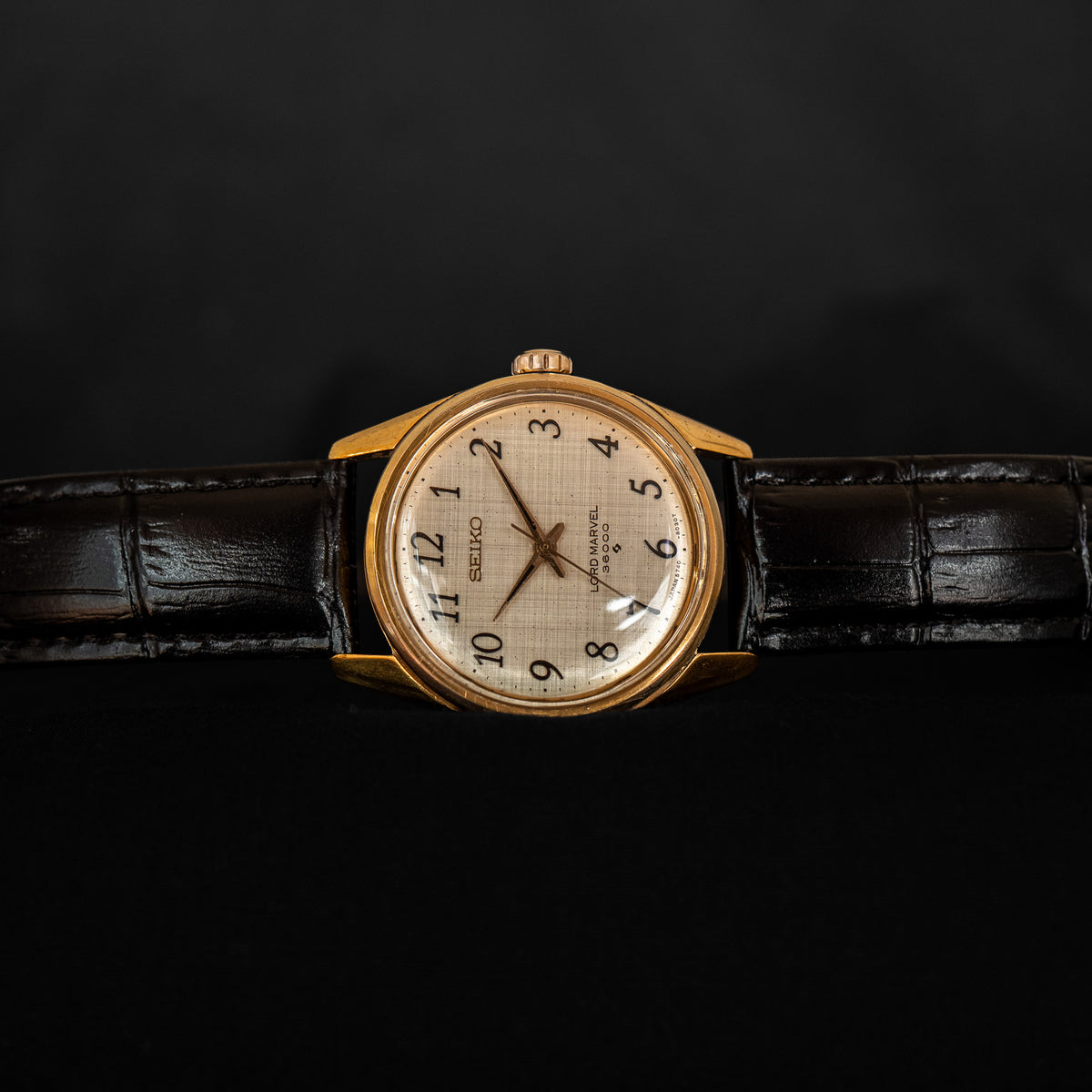 Seiko Marvel “Gold Linen” 5740-8000