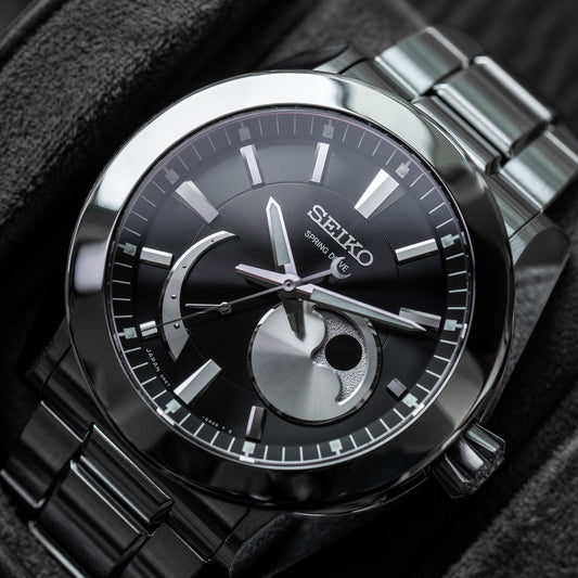 Seiko Spring Drive Moonphase SAEA011 /  5R67-0AC0