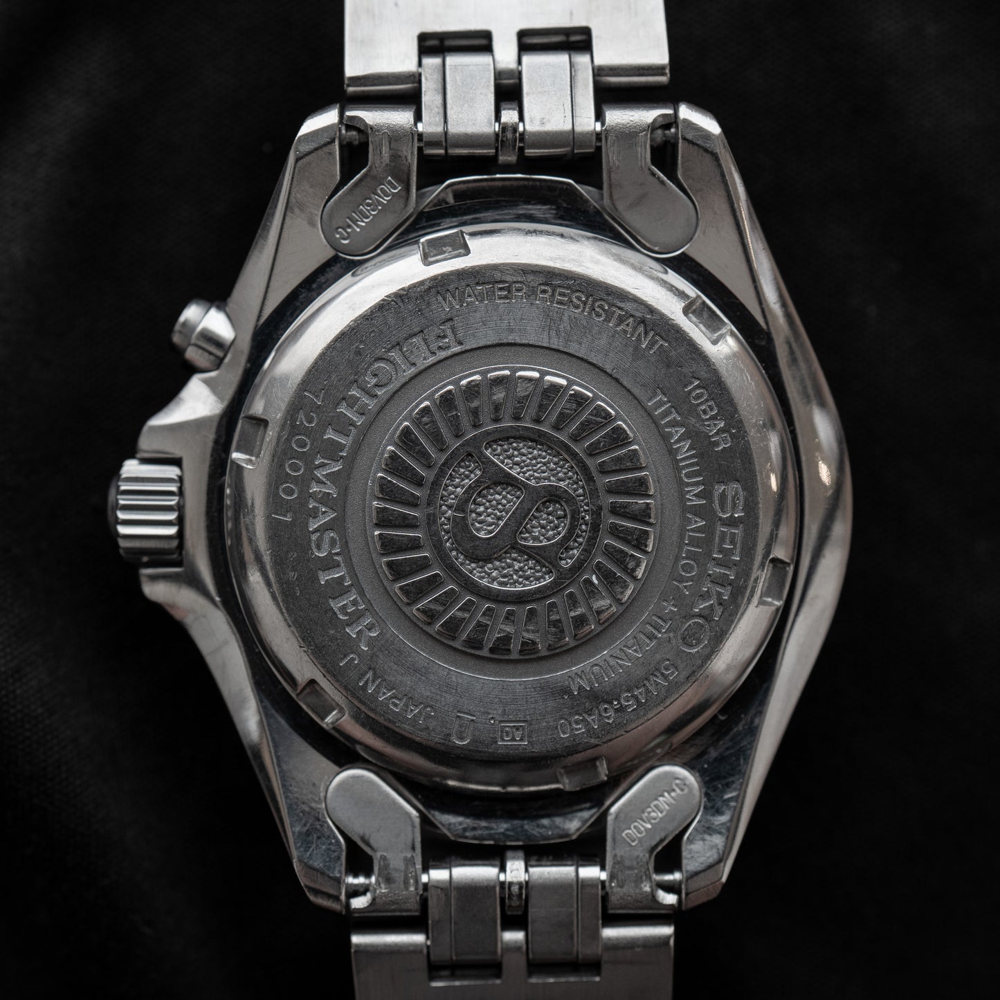 Seiko Titanium Flightmaster SBCW005 / 5M45-6A50