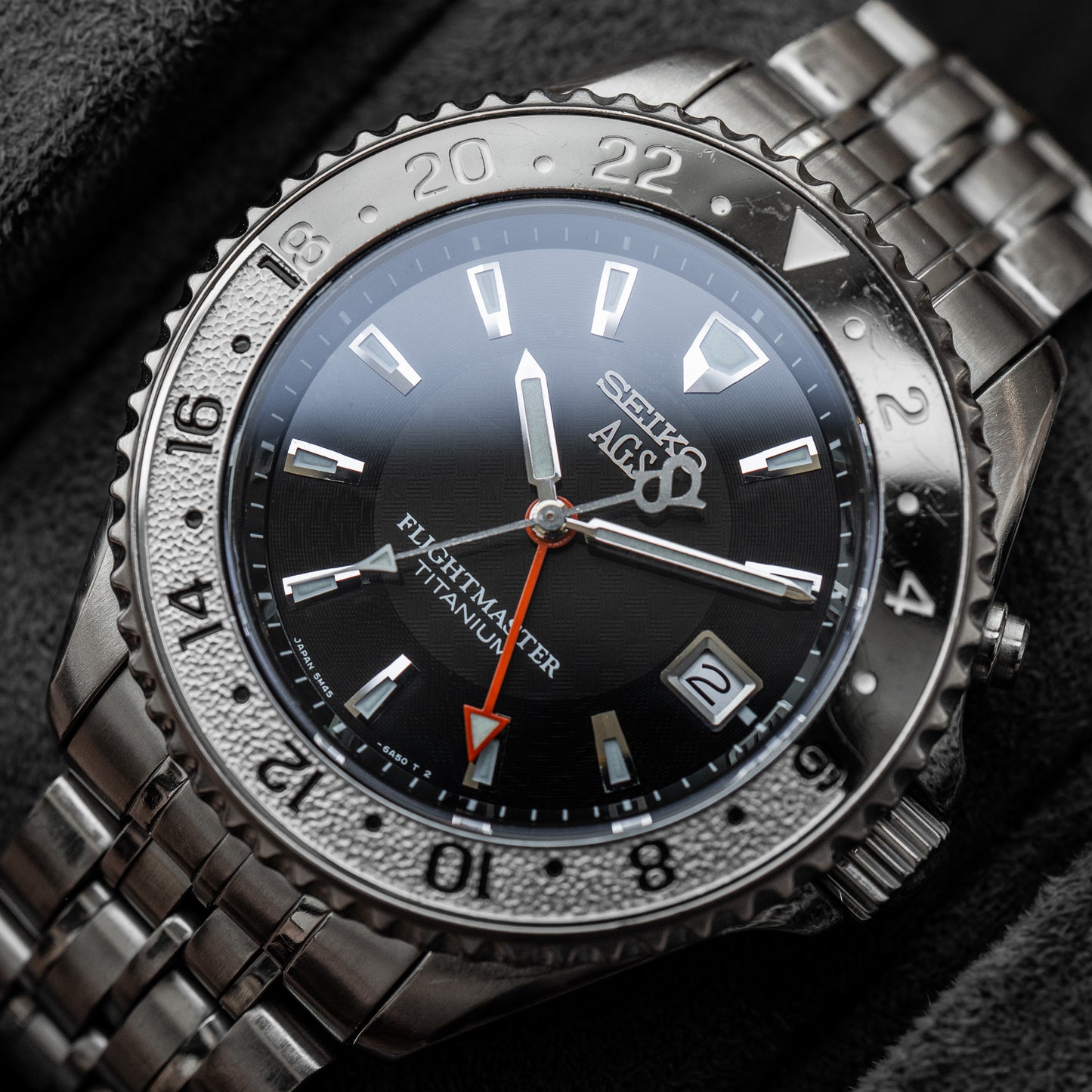 Seiko Titanium Flightmaster SBCW005 / 5M45-6A50
