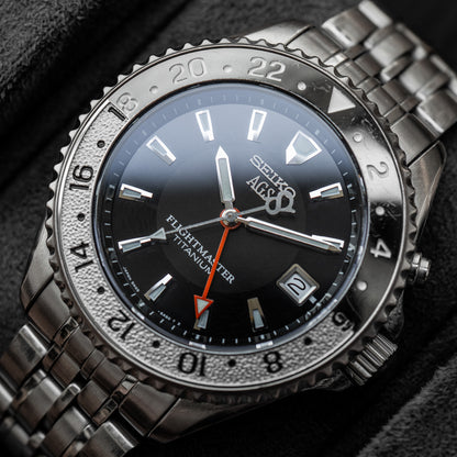 Seiko Titanium Flightmaster SBCW005 / 5M45-6A50