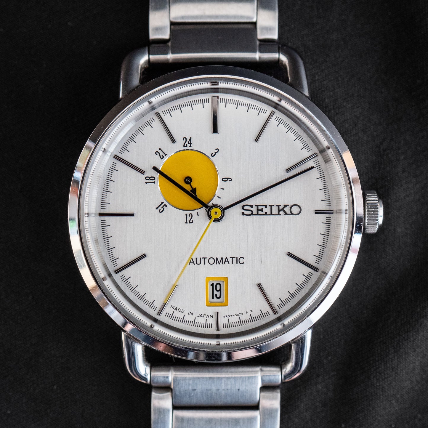 Seiko "Sunny-Side Up" SCVE001 Yellow Dot