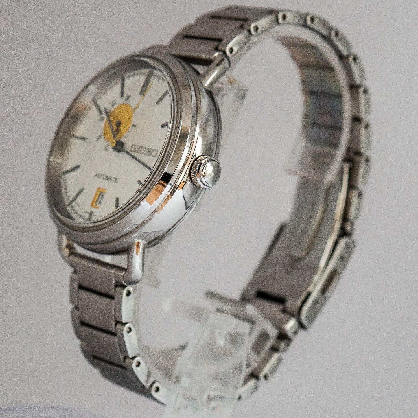 Seiko "Sunny-Side Up" SCVE001 Yellow Dot