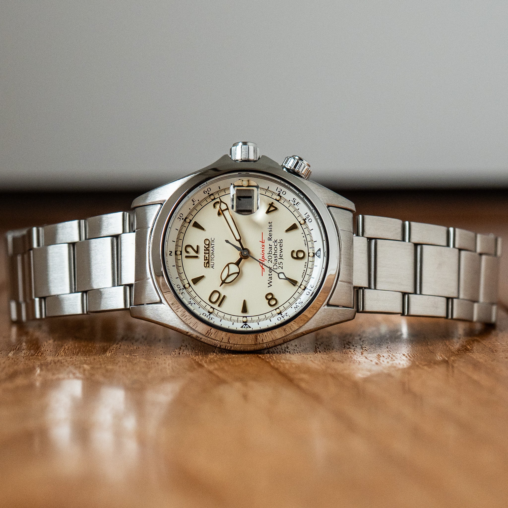 Seiko SCVF007; 