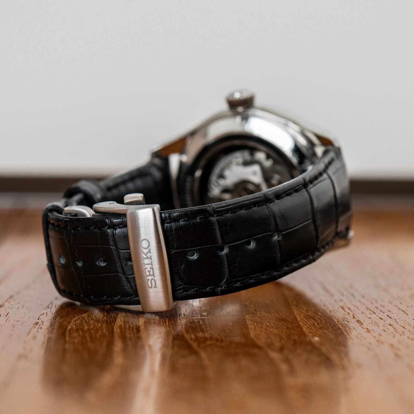 Seiko SPB085 Hand-Lacquered "Moon at Dawn"