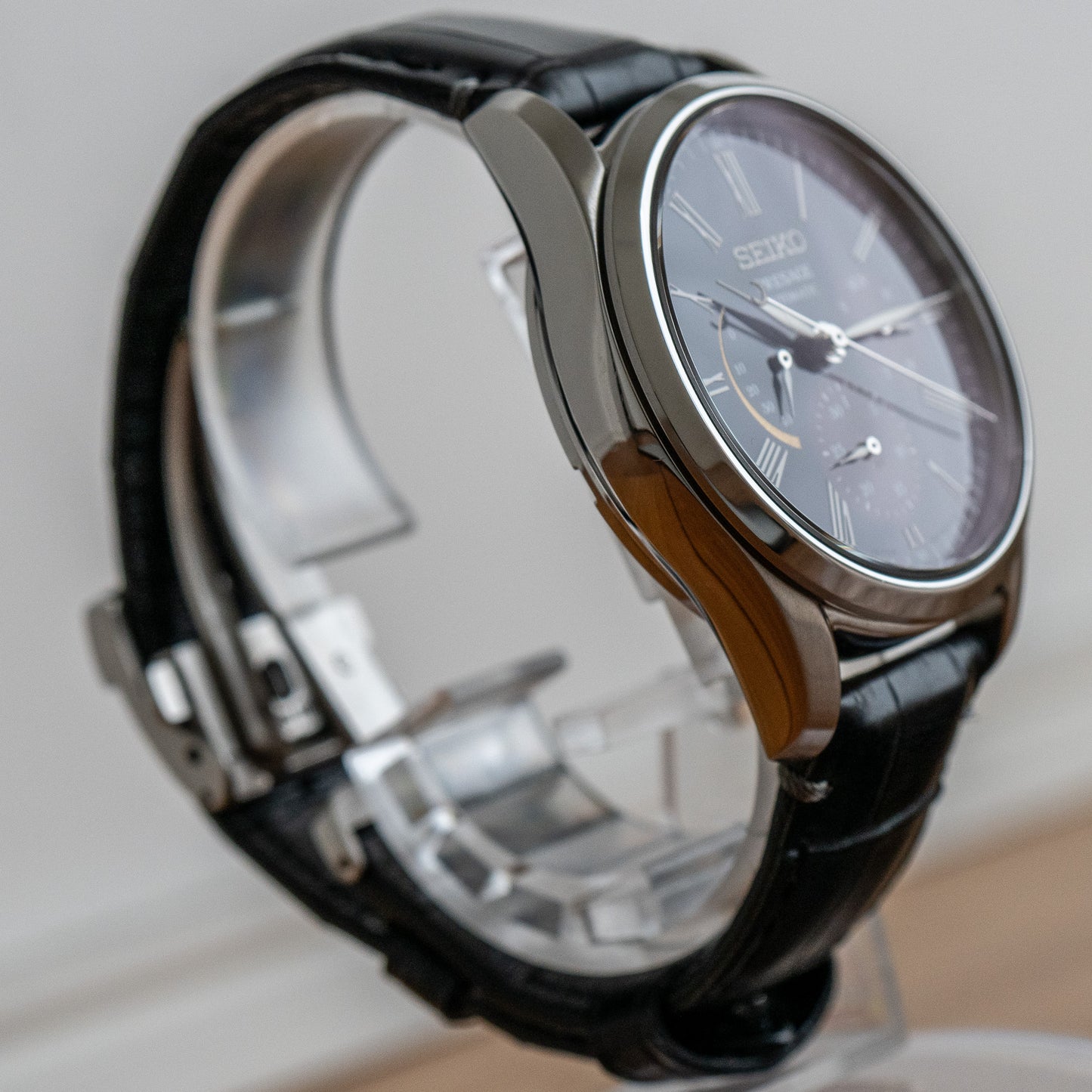 Seiko SPB085 Hand-Lacquered "Moon at Dawn"