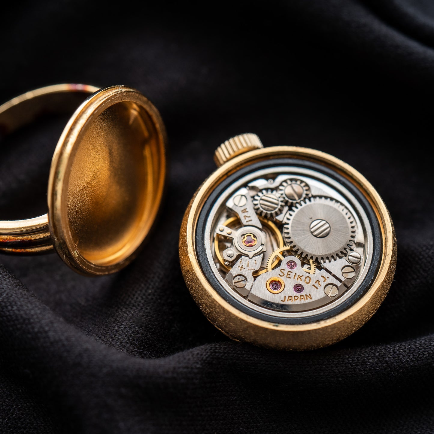 Seiko Mechanical Gold "Mother-of-Pearl" Ring Watch